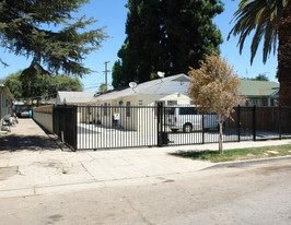 14201 Calvert St in Van Nuys, CA - Building Photo