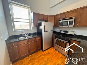 2249 S Bell Ave in Chicago, IL - Building Photo - Building Photo