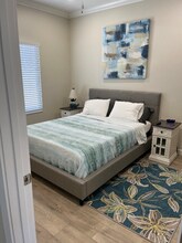 738 Dover Ct in San Diego, CA - Building Photo - Building Photo