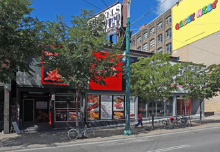 170 Spadina Ave in Toronto, ON - Building Photo - Building Photo