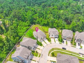 4204 Merry Mill Dr in Spring, TX - Foto de edificio - Building Photo