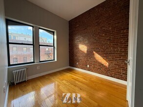 319 Lincoln Pl in Brooklyn, NY - Building Photo - Building Photo