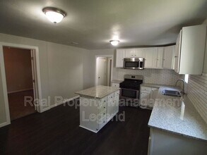 502 S Rusk St in Sherman, TX - Building Photo - Building Photo