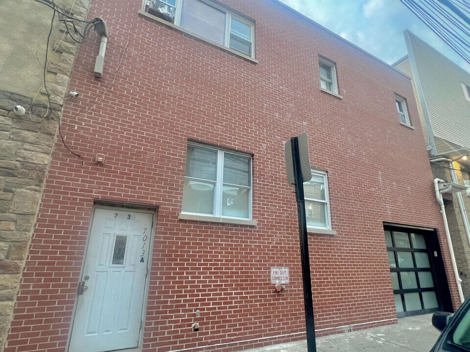7013 Polk St in Guttenberg, NJ - Building Photo