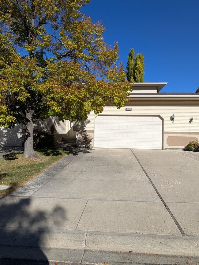property at 1366 Delphic Way