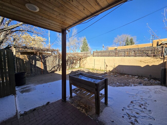 1823 Tewa Rd in Santa Fe, NM - Building Photo - Building Photo