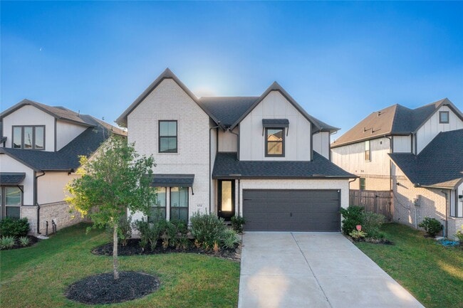 property at 6014 Churchill Spgs Ln