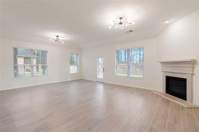 99 W Jagged Ridge Cir in Spring, TX - Building Photo - Building Photo