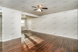 7926 E 27th Ct in Tulsa, OK - Building Photo - Building Photo