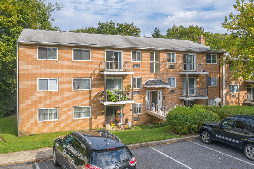 Rosetree Crossing Apartments in Media, PA - Building Photo