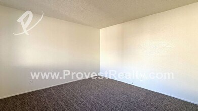 15515 Rancherias Rd in Apple Valley, CA - Building Photo - Building Photo