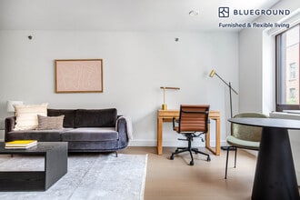 311 W 50th St in New York, NY - Building Photo - Building Photo