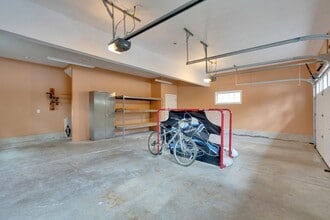 6 Patten's Ln in York, ME - Building Photo - Building Photo
