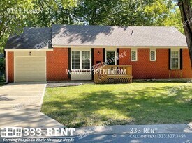 9129 Hardy St in Overland Park, KS - Building Photo