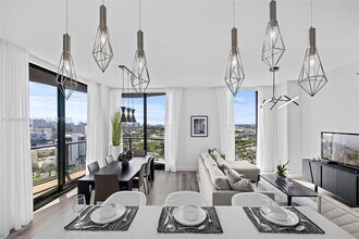 101 Diplomat Pkwy, Unit 1410 in Hallandale Beach, FL - Building Photo - Building Photo