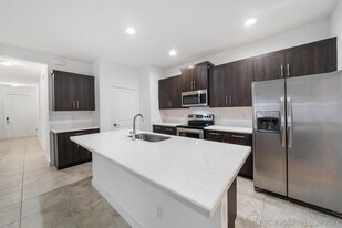 6089 Wildfire Wy in West Palm Beach, FL - Building Photo