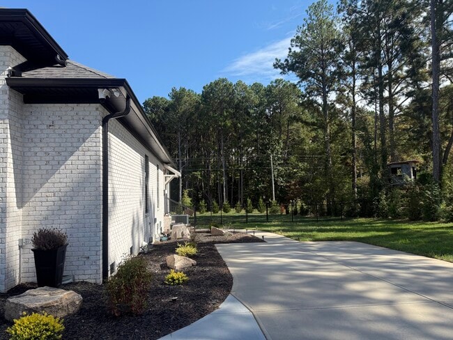 4423 Weddington Matthews Rd in Weddington, NC - Building Photo - Building Photo