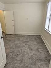 560 Clinton Ct, Unit 560 clinton court in Hazleton, PA - Foto de edificio - Building Photo