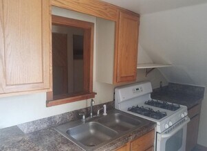 55 Diamond Ave NE, Unit 2 in Grand Rapids, MI - Building Photo - Building Photo