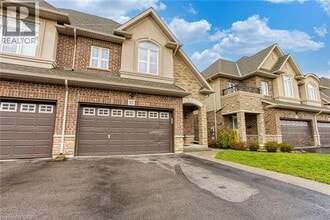 67 Padua Cres in Stoney Creek, ON - Building Photo - Building Photo
