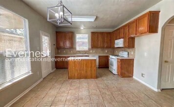 6411 Sparrows Glen Ln in Spring, TX - Building Photo - Building Photo