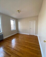 801 21st St in Union City, NJ - Foto de edificio - Building Photo