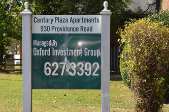 Century Plaza Apartments in Chesapeake, VA - Building Photo - Building Photo