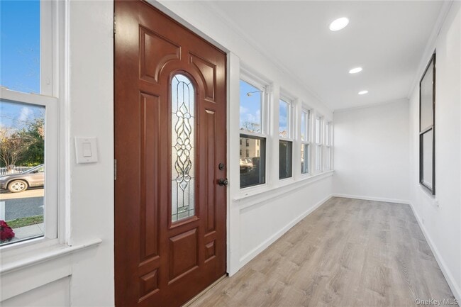 120 N Forest Ave in Rockville Centre, NY - Building Photo - Building Photo