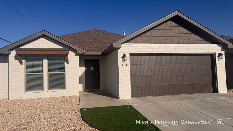 2142 N Texas Ave in Lubbock, TX - Foto de edificio
