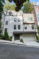 1819 Huntington Hills Ln NW in Atlanta, GA - Building Photo