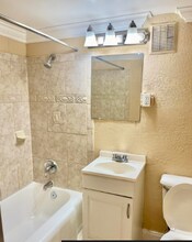 311 W Ashley St in Jacksonville, FL - Foto de edificio - Building Photo