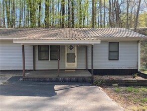2 Maple Leaf Dr in Dahlonega, GA - Building Photo - Building Photo