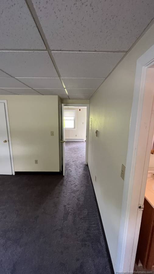 140 Andover St, Unit 2 in Andover, MA - Foto de edificio - Building Photo