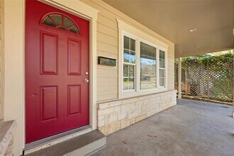 2631 W 45th St in Austin, TX - Building Photo - Building Photo