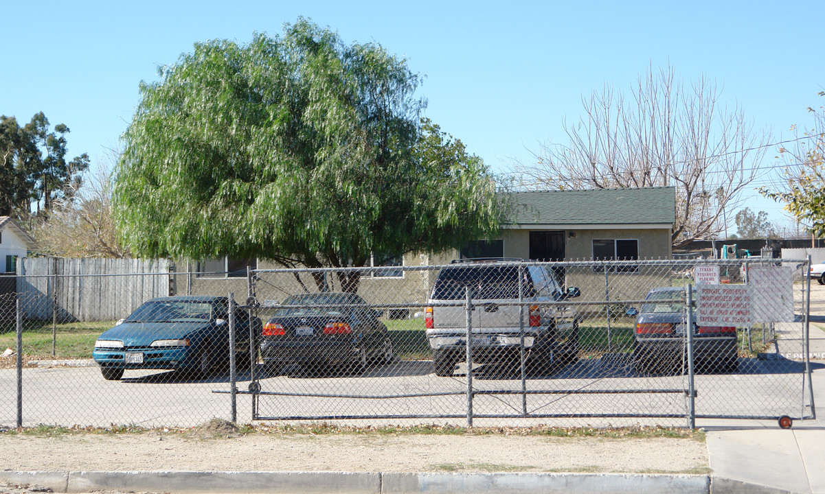 3030 State St in San Bernardino, CA - Building Photo