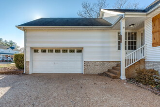 1057 Meandering Way in Franklin, TN - Building Photo - Building Photo