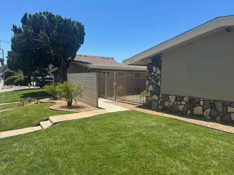 633 N Fig St in Escondido, CA - Building Photo
