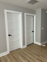 2022 Mary Lee Dr in New Albany, IN - Building Photo - Building Photo