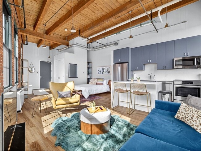 63 Melcher St in Boston, MA - Building Photo - Building Photo