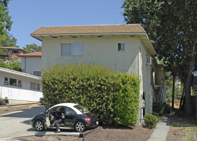 1515 Pacheco Blvd in Martinez, CA - Building Photo - Building Photo