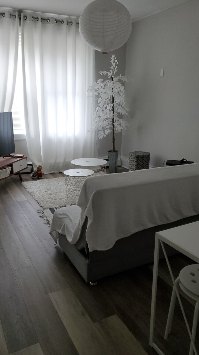 135 Anderson Ave, Unit 2F in Fairview, NJ - Building Photo - Building Photo