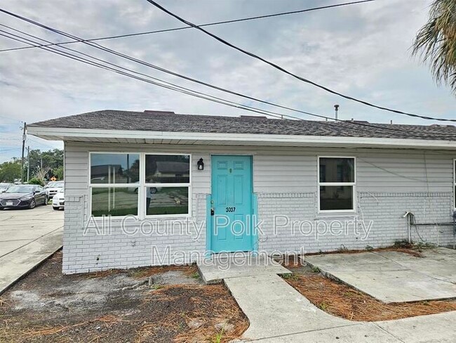 property at 3037 St Paul Dr
