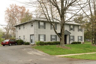 8721 Bayberry Pl in Louisville, KY - Building Photo