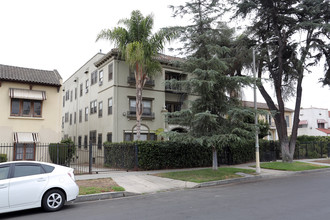 Alexandria Manor in Los Angeles, CA - Building Photo - Primary Photo