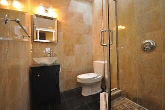 218 Newbury St, Unit PH in Boston, MA - Foto de edificio - Building Photo