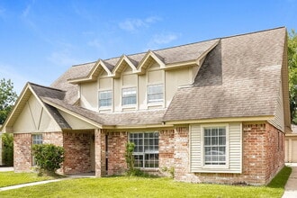 14031 Crosshaven Dr in Houston, TX - Foto de edificio - Building Photo