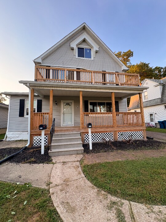 2127 E 31st St in Lorain, OH - Building Photo