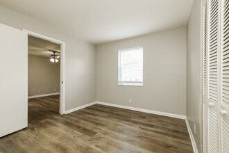 295 Cherry St in Palm Beach Gardens, FL - Foto de edificio - Building Photo