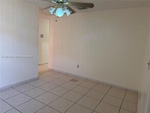 4761 NW Flagler Terrace in Miami, FL - Building Photo - Building Photo