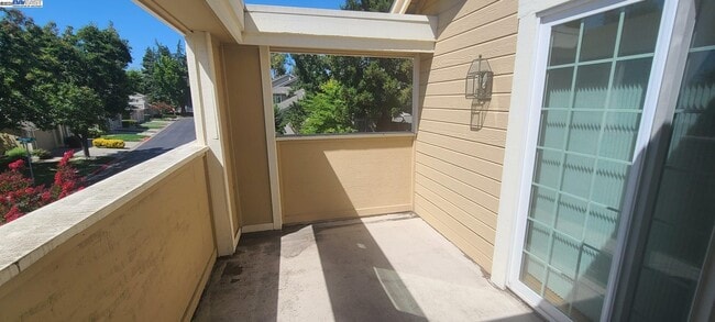 1489 Trimingham Dr in Pleasanton, CA - Building Photo - Building Photo